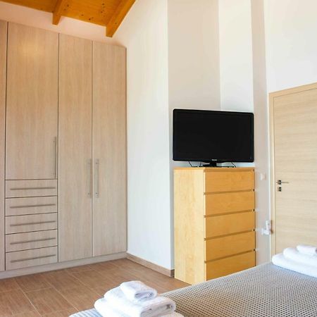 Villa Kivis Kiveri Bagian luar foto